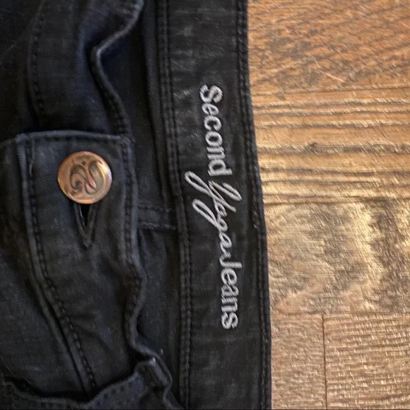 High Rise Yoga Jeans - Picture 2 of 6